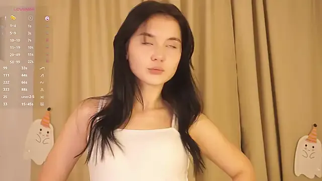 FluffKitty from StripChat