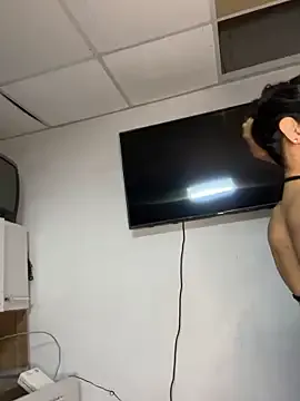 Fullpasionkv220 from StripChat