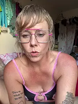 Goodgirlbabydoll from StripChat