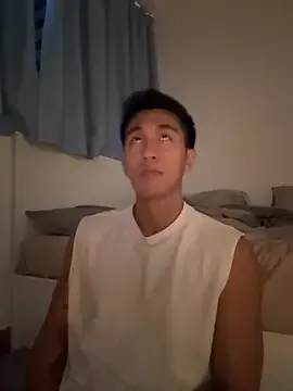 Gooodboiii from StripChat