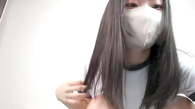 Hanna_18_cute from StripChat