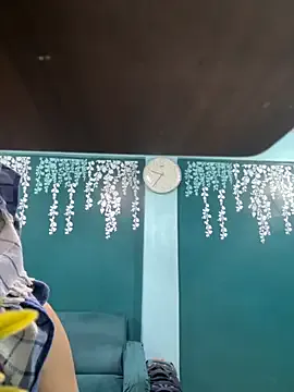 Heenashai from StripChat