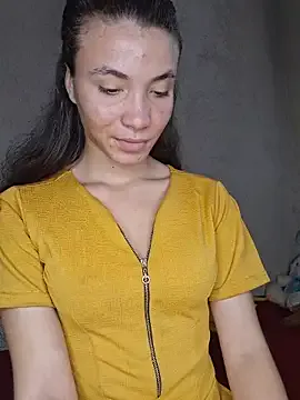 HelenHoltz from StripChat