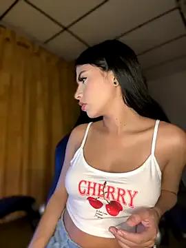 Hurrem_18 from StripChat