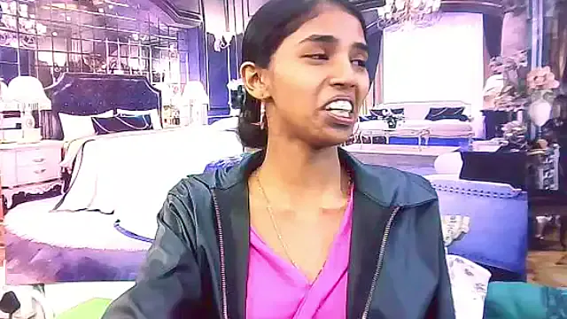 IndianSexySlender from StripChat