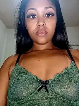 Indiazinhabella27 from StripChat