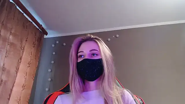 Iris_lave from StripChat