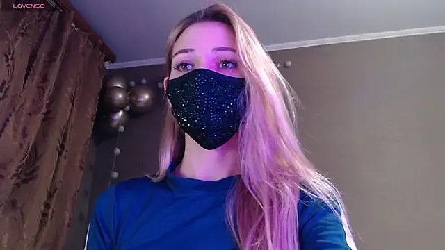 Iris_lave from StripChat