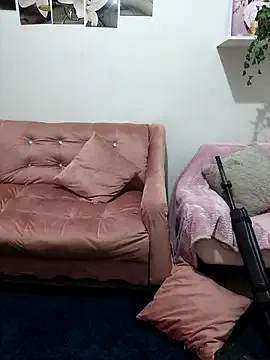 Irresistible24 from StripChat