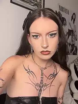 Kittlunixx from StripChat