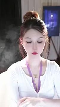 KKEHBYBA from StripChat