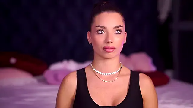 LalaRoze from StripChat