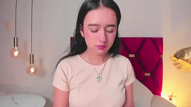 LaraGoldd from StripChat