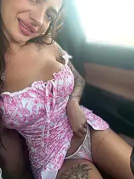 LaraVegas_ from StripChat