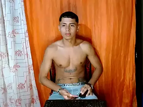 Lil_condor_bby1 from StripChat