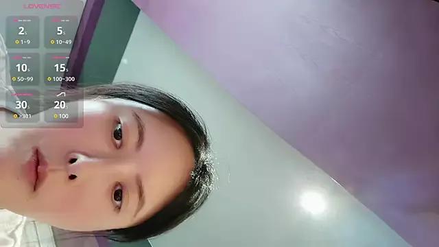 Lilandi0521 from StripChat