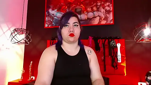 Lilih_golden from StripChat