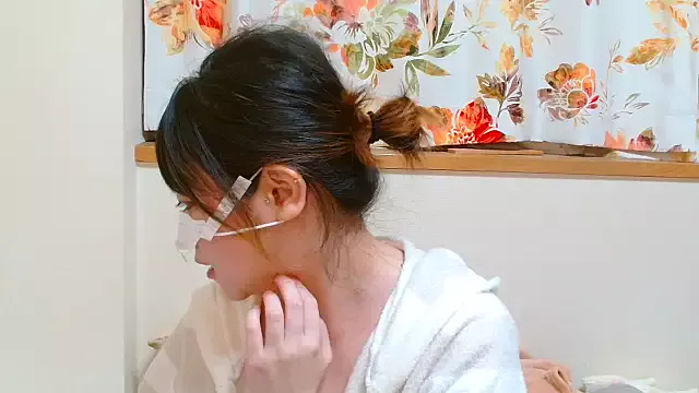 LiliyRiSAcha-n from StripChat