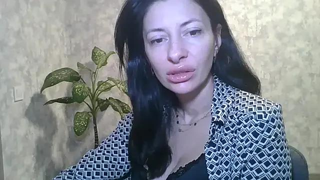 LissaBlossom from StripChat
