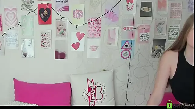 Little_radiant_sun from StripChat