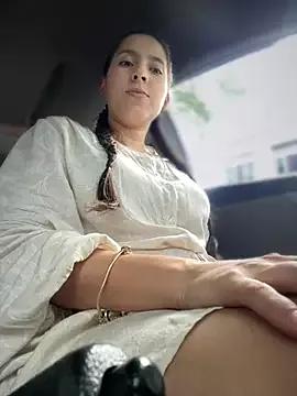 LittleDoll___ from StripChat