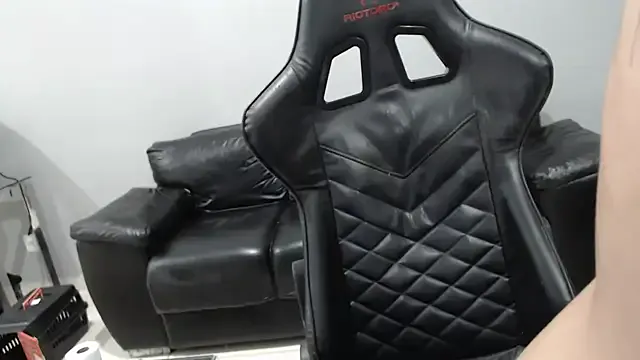 Livia_Diaz from StripChat