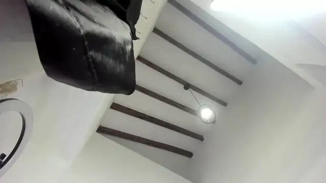 Lola_Blondie from StripChat