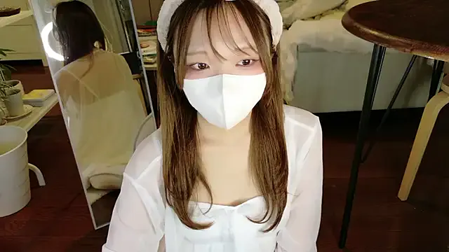 Mami-pokoch from StripChat