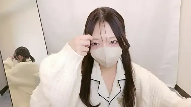 Mami-pokoch from StripChat