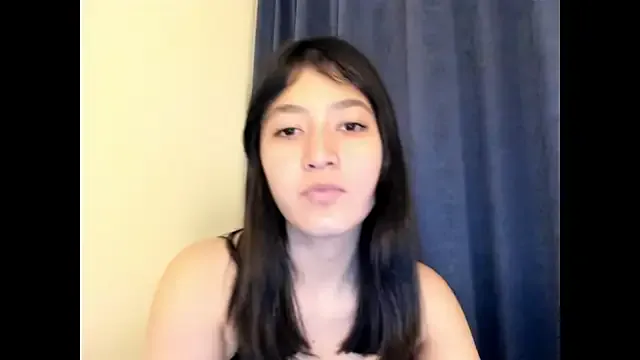 Mayachka333 from StripChat