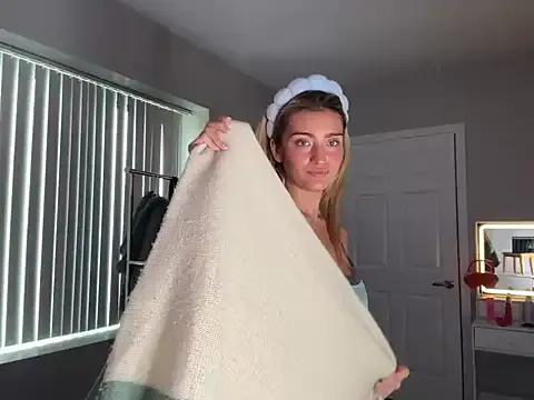 Meggsworld from StripChat