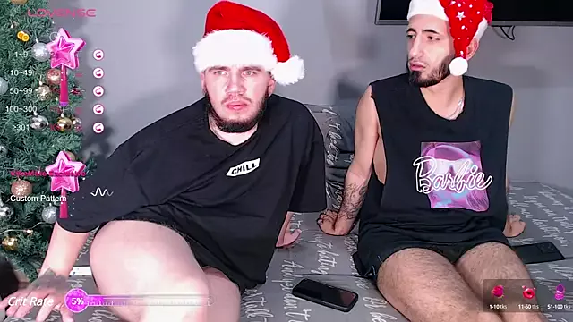 Mikienn from StripChat