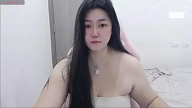 Minnie9009 from StripChat