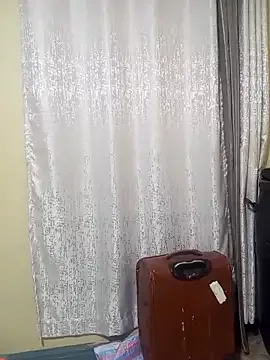 MINNYIRI from StripChat