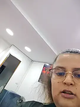 Miss_balloonsmila from StripChat