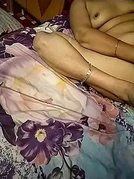 Miss_lellela from StripChat