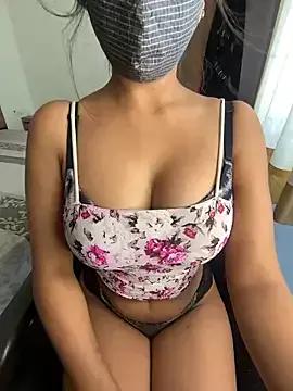 Miss_lina from StripChat