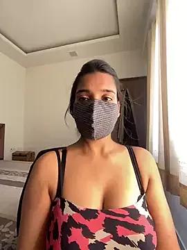 Miss_lina from StripChat