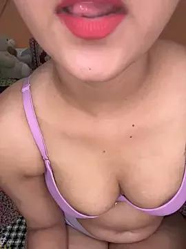 Miss_magicqueen from StripChat
