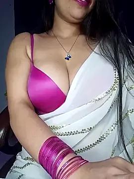 MissNasha from StripChat