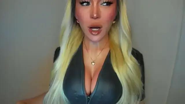MissValentinaJohnson from StripChat