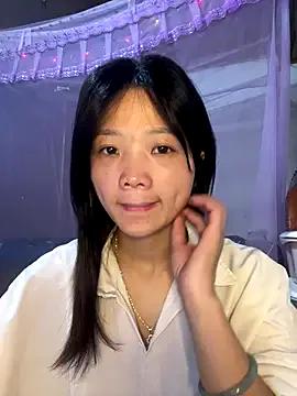 Moii221 from StripChat