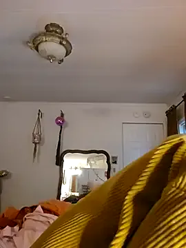 Mossy_kiss from StripChat