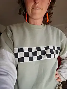 Mossy_kiss from StripChat