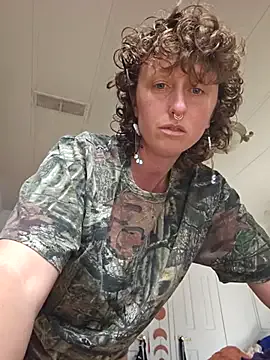 Mossy_kiss from StripChat