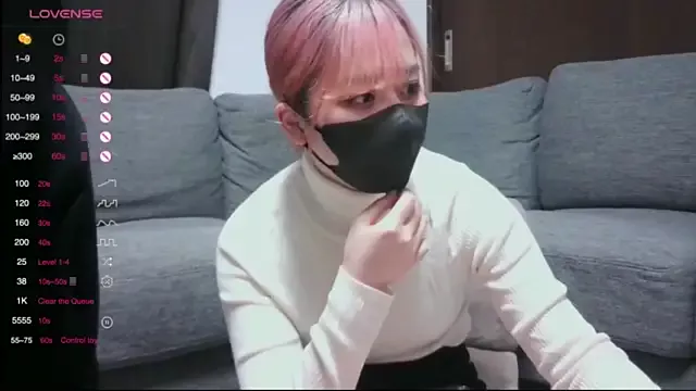 NANAchan_R from StripChat