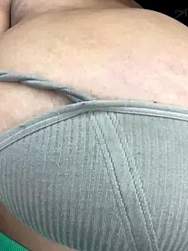 NonoGotBoobies from StripChat