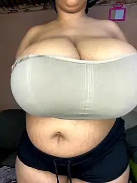 NonoGotBoobies from StripChat