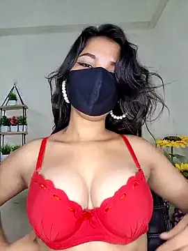 Noor-Bold from StripChat