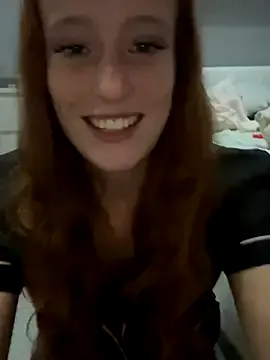 Poppy_frankie from StripChat